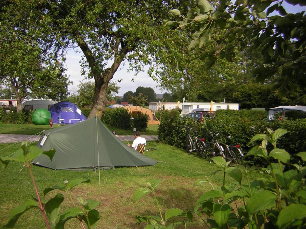 Hotel Camping Pommiers des Trois Pays à Licques Extérieur photo